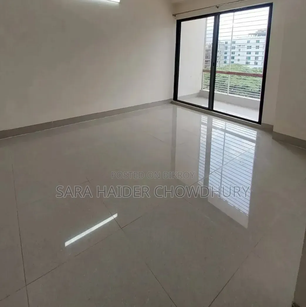 4-bedroom Apartment in Hazaribagh for Sale in Hazaribagh
