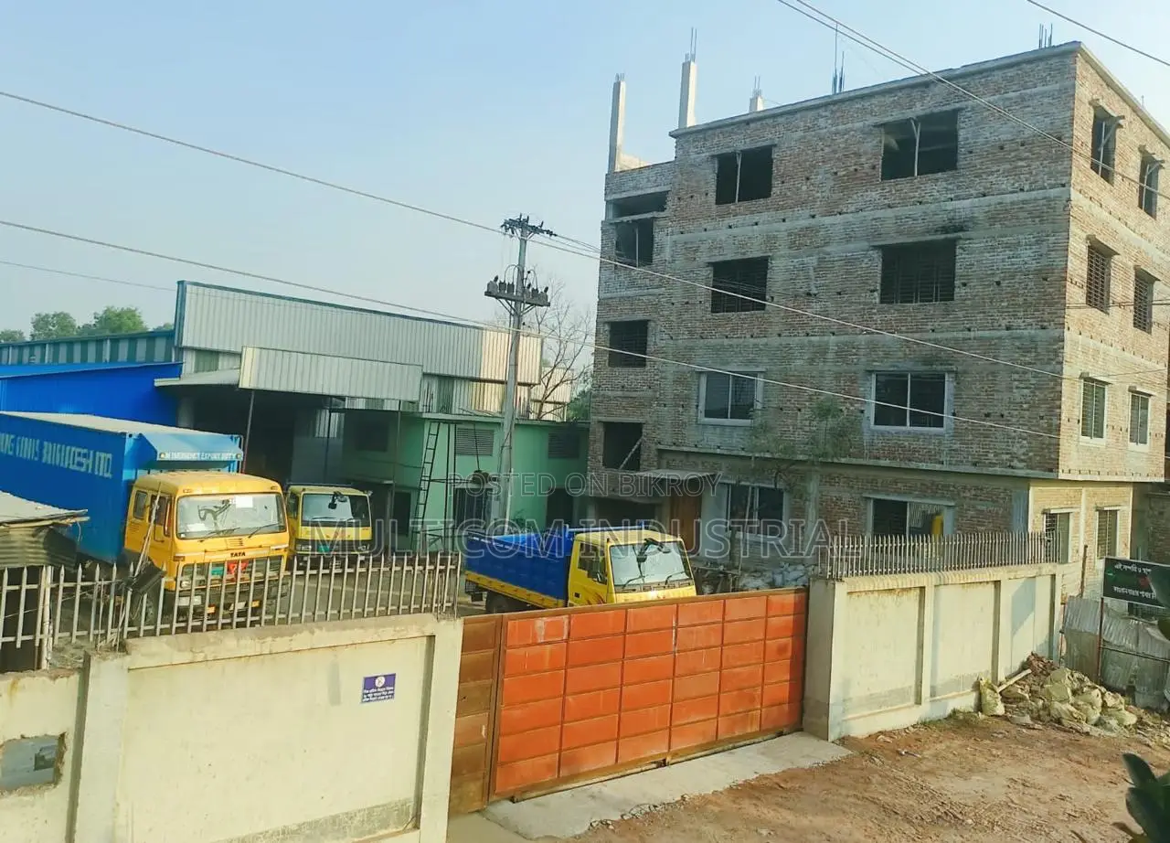 8.50 Bigha Land With 41,000 Sqft. Factory Shed 35,000 At City Bypas in Kaliakair