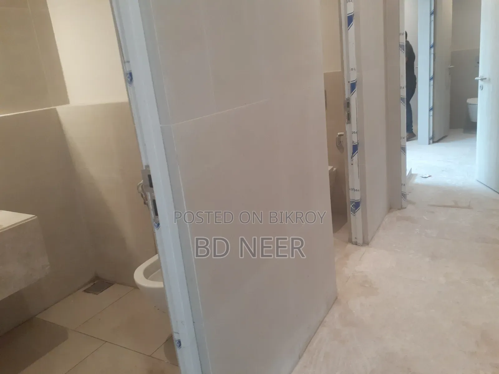 Commercial Office Space Rent at Gulshan Avenue in Gulshan