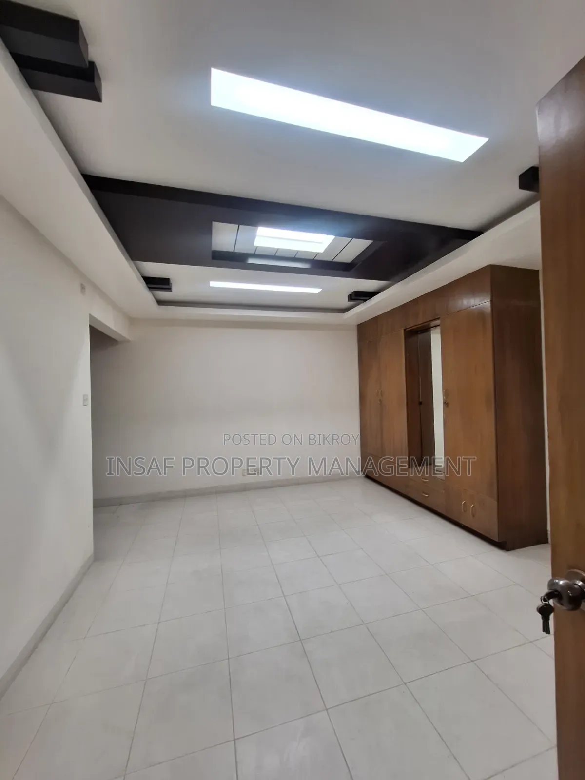 3200 sqft Duplex Office for Rent in Baridhara Diplomatic Zone, Nice View in Baridhara