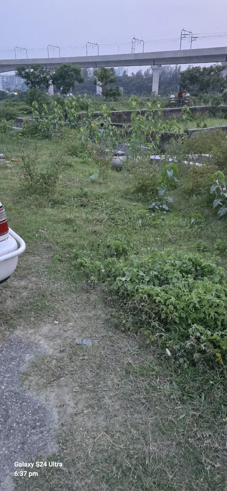 Sector -15/B, East Facing 3 Katha Plot Sell in Uttara