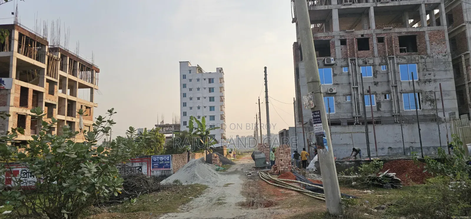 Plot for sale, south-facing, 30-foot road in Uttara