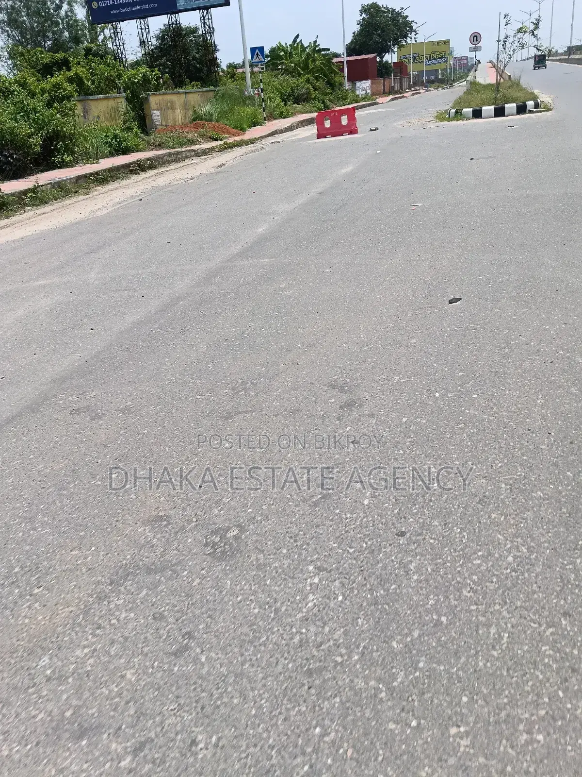 Sector-9, on the Big Street 3 Katha Plot Sale in Purbachal