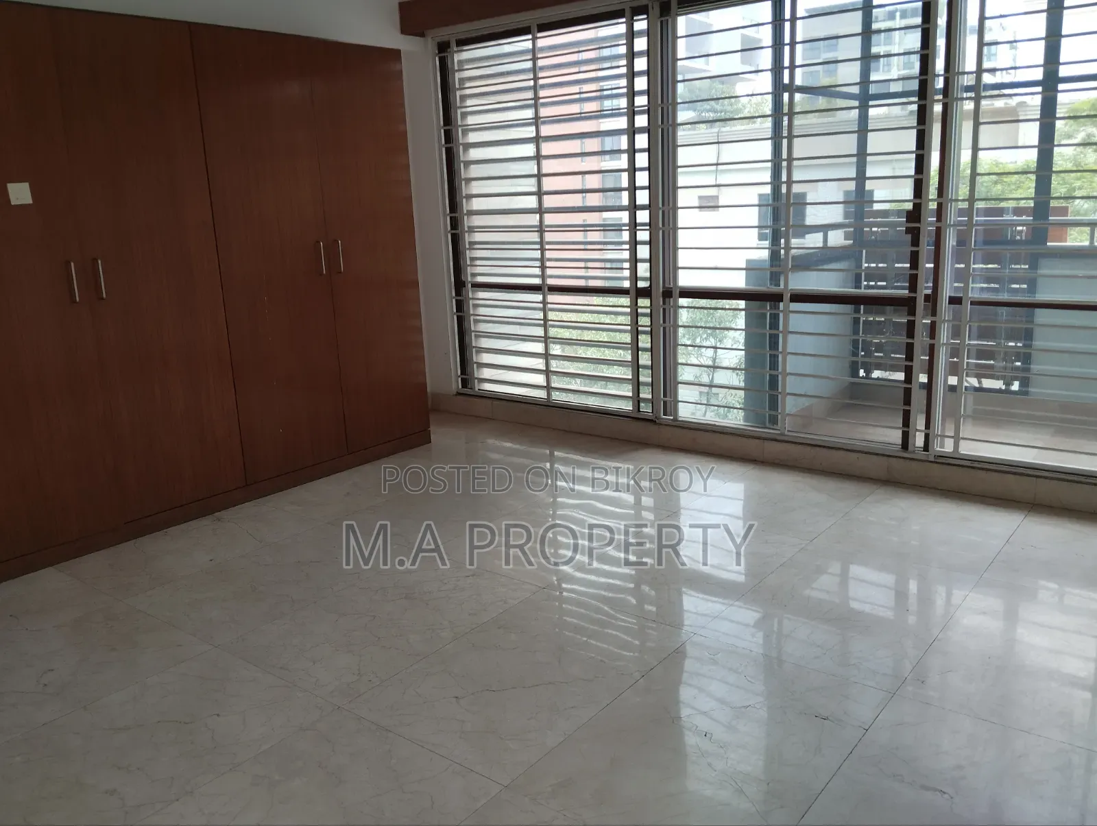 4bdrm Apartment in Apon, Baridhara for Rent in Baridhara