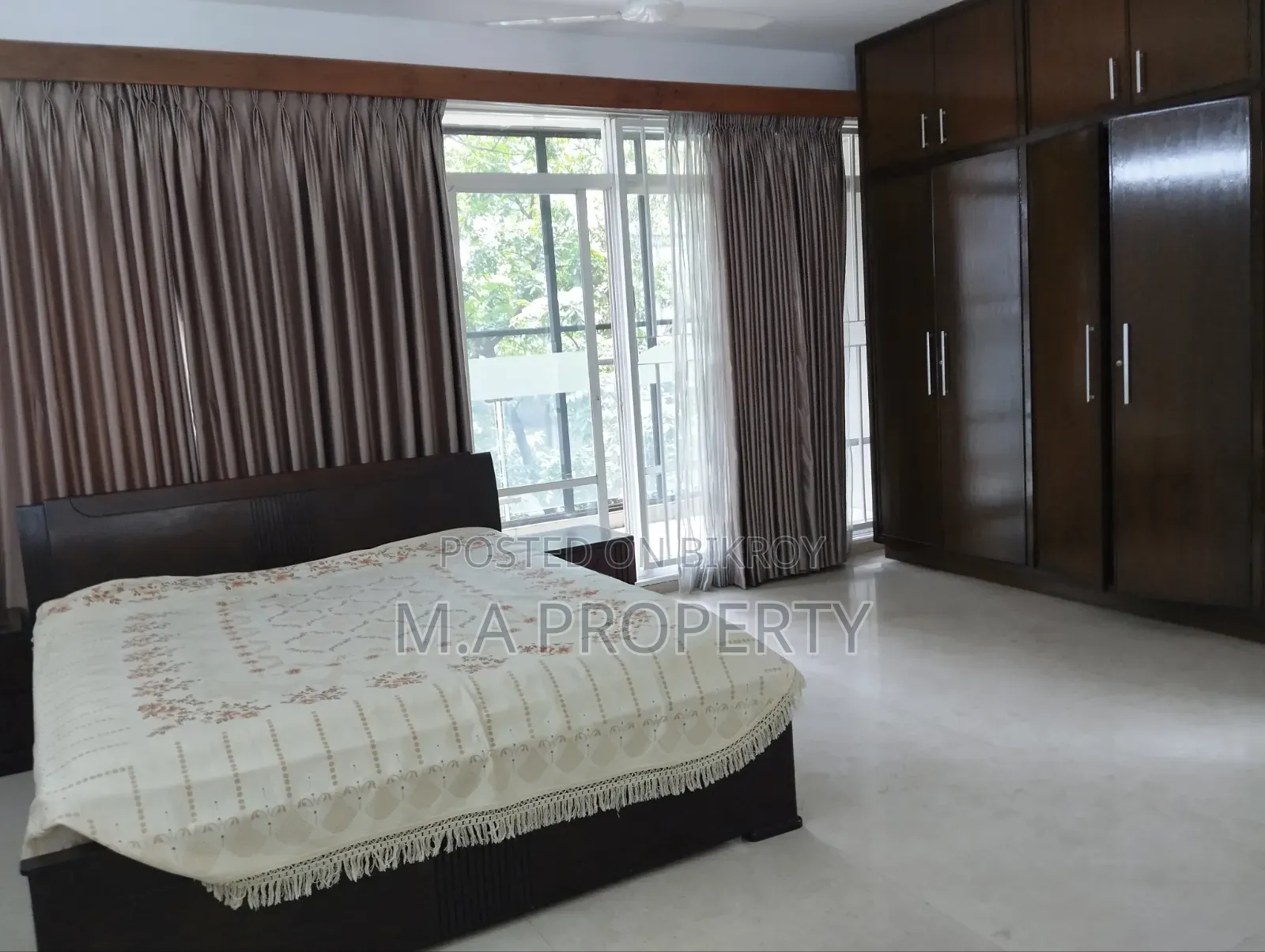 Furnished 4bdrm Apartment in Navana, Baridhara for Rent in Baridhara