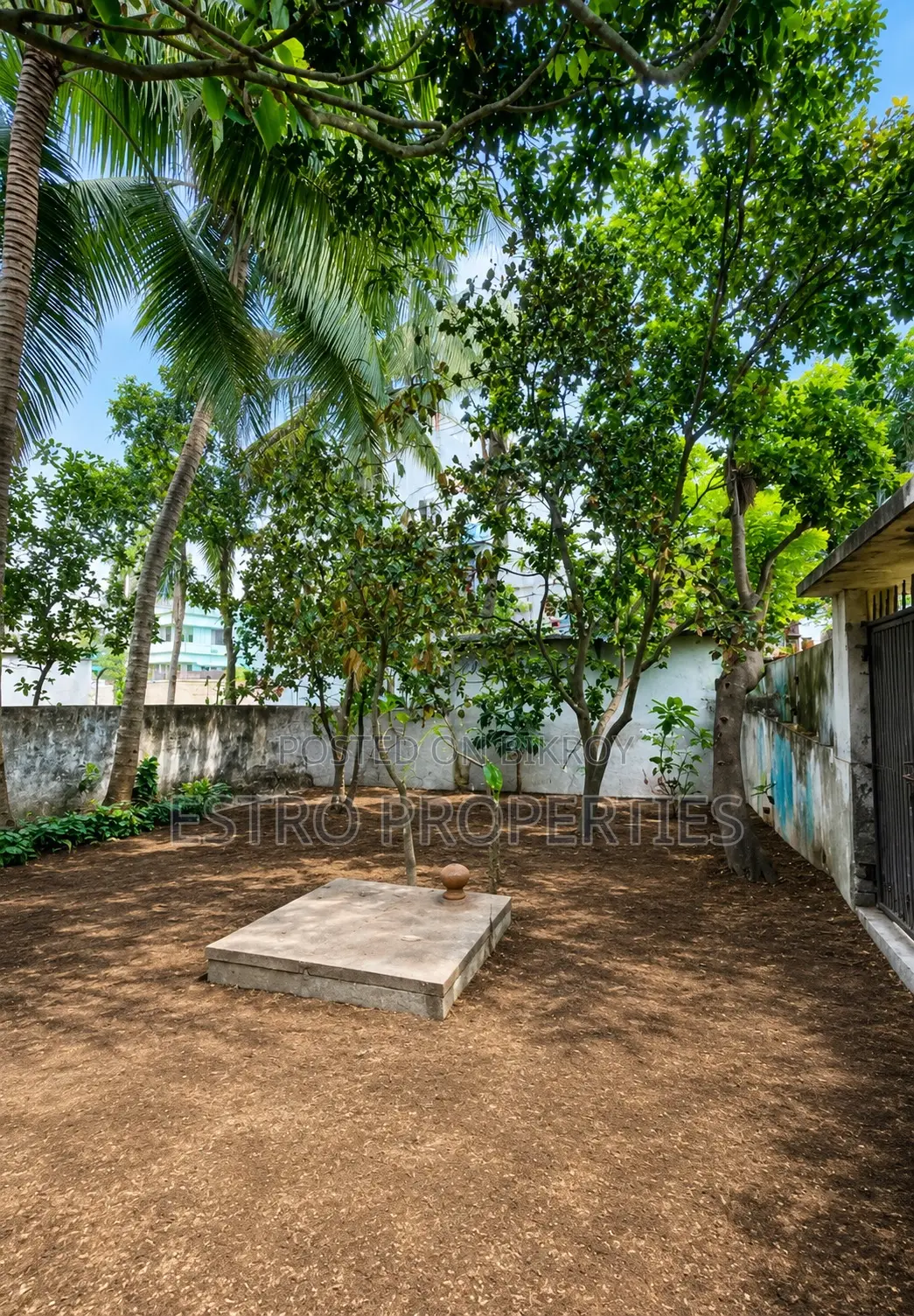 2.5 Katha land for sale at Haji Ismail Road, Khulna, 36 Lakh per Katha in Khulna Sadar