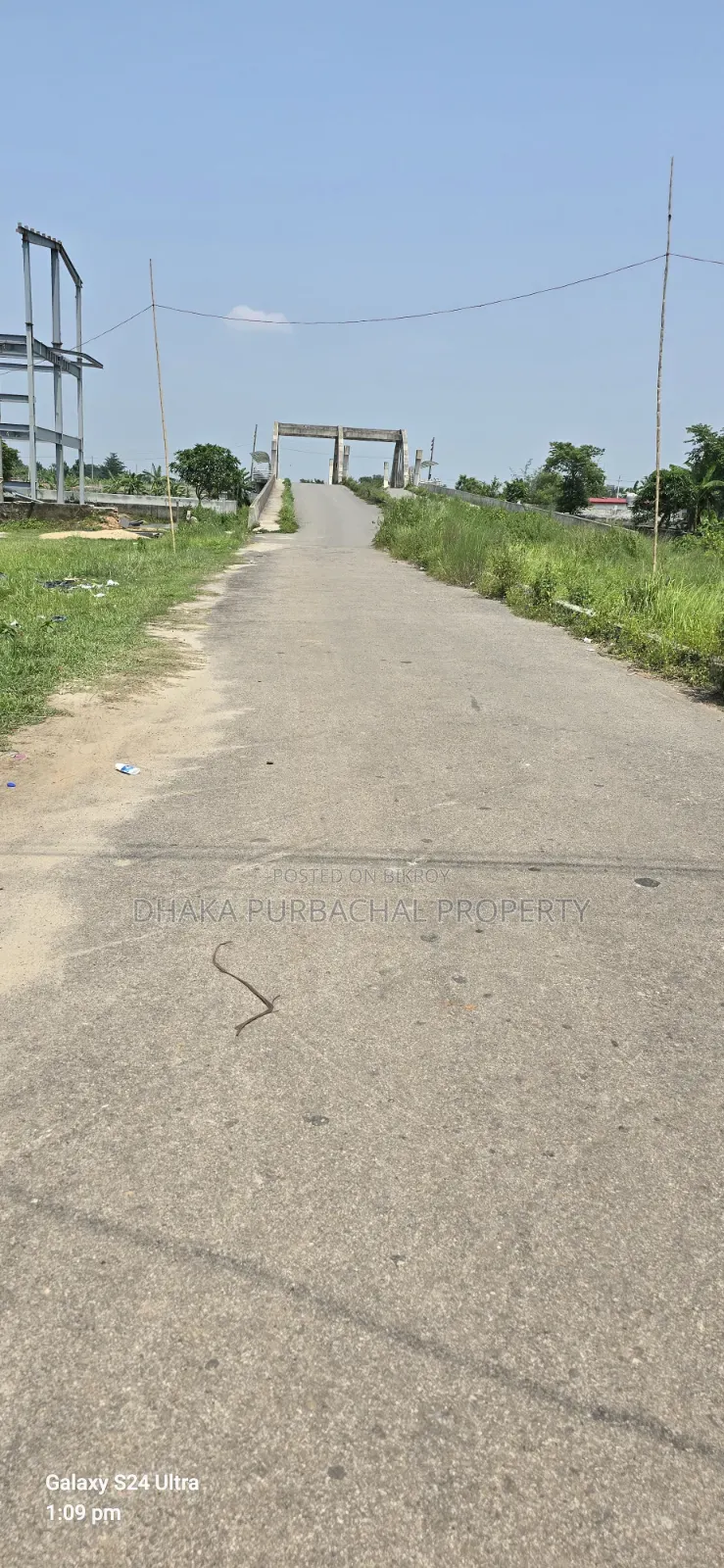 Bashundhara Block-N 5 Katha South-Facing Plot for Sale in Basundhara