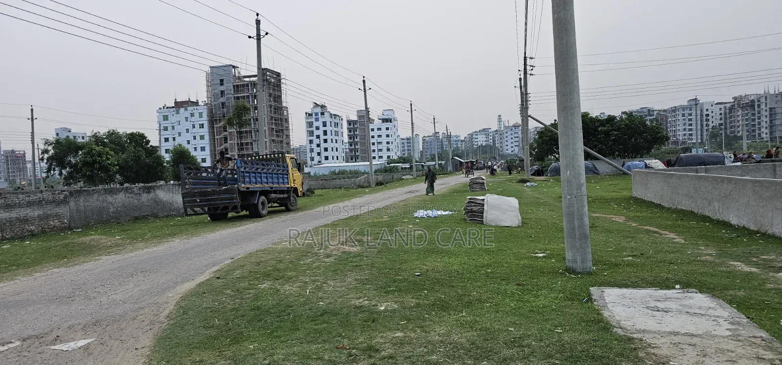 Sector 15/ B Road 3/ A Plot # in Uttara