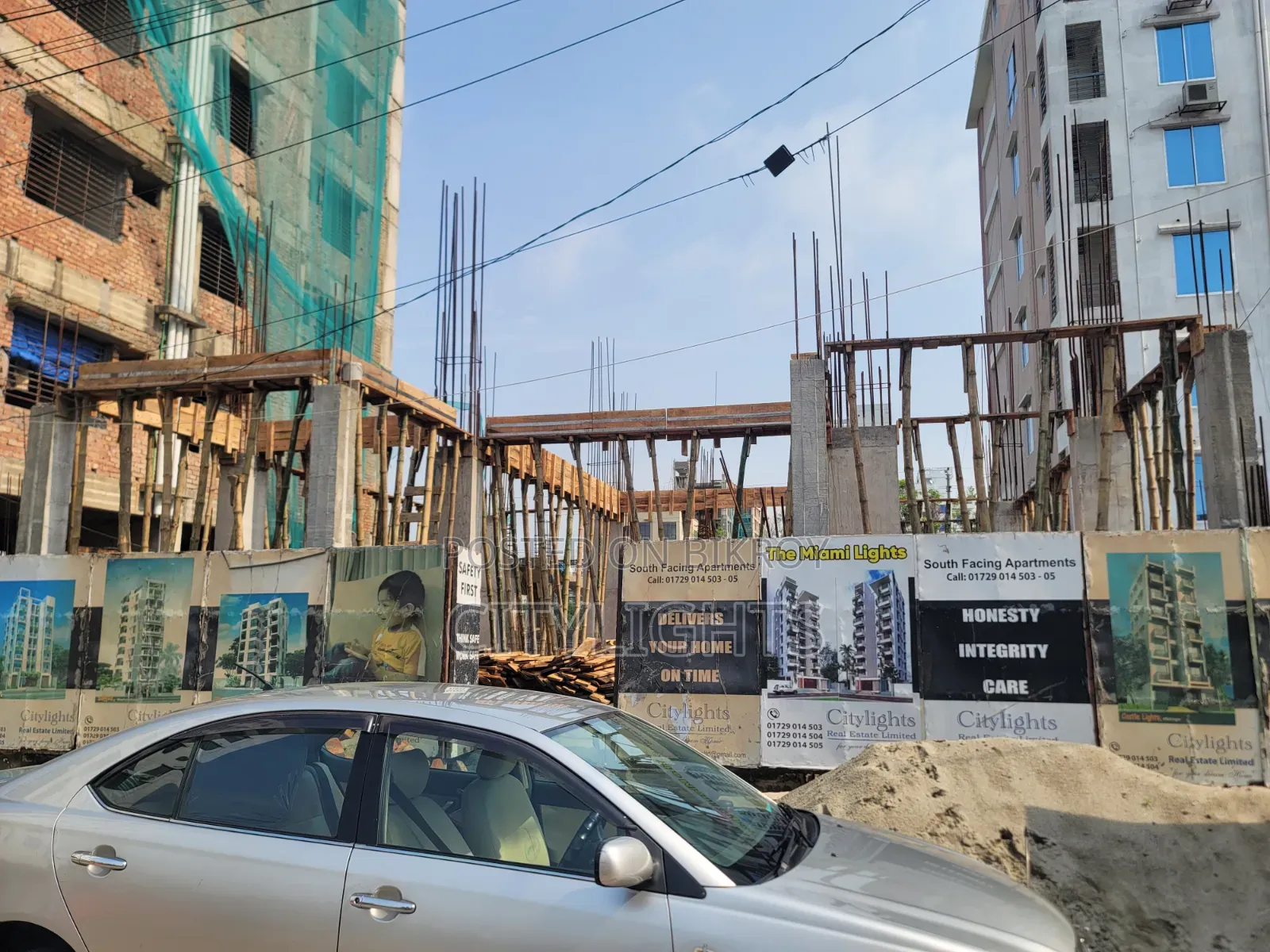3bdrm Apartment for sale in Basundhara
