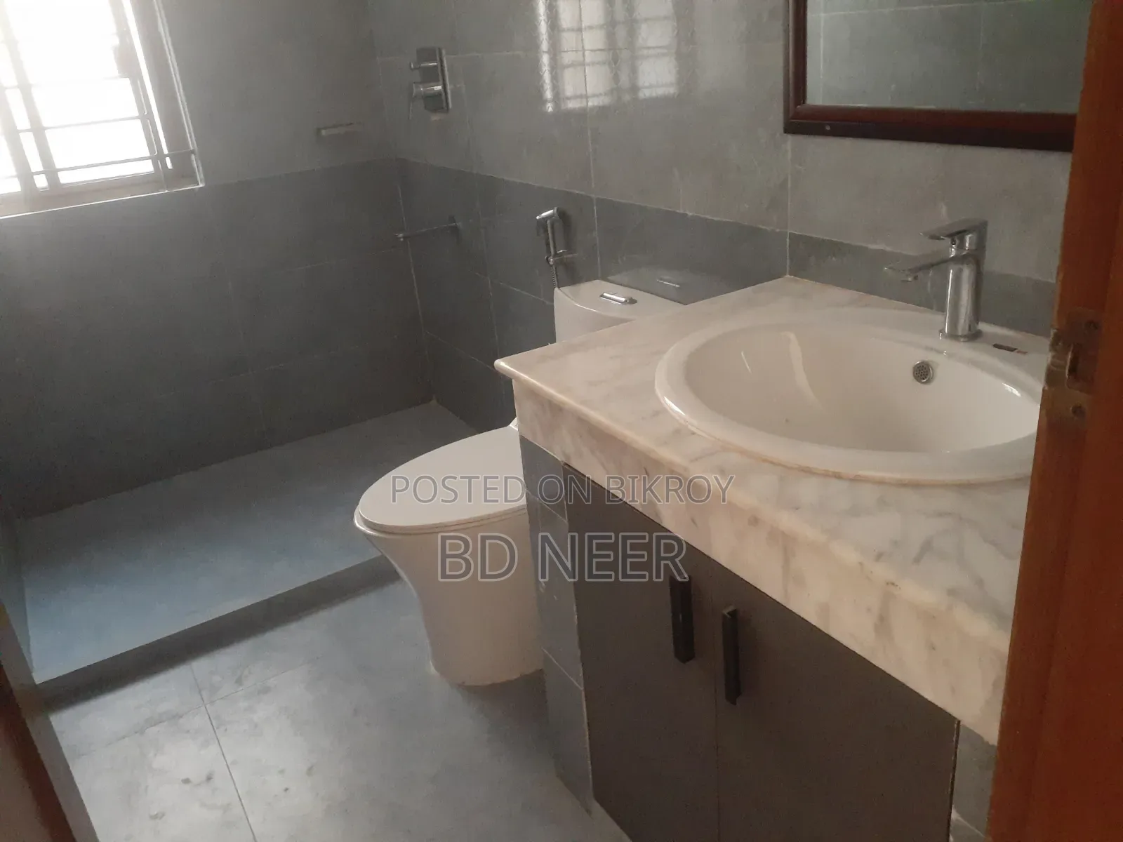 4-bedroom Apartment in Gulshan for rent in Gulshan