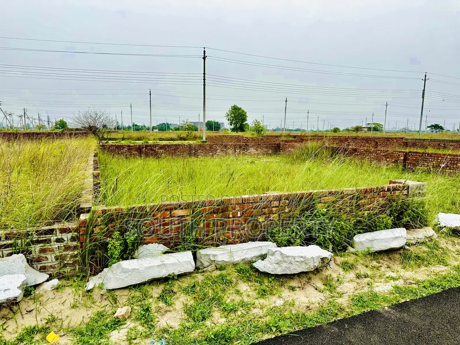 Plot for Sale N Block 3 Katha at Aftabnagar in Aftab Nagar