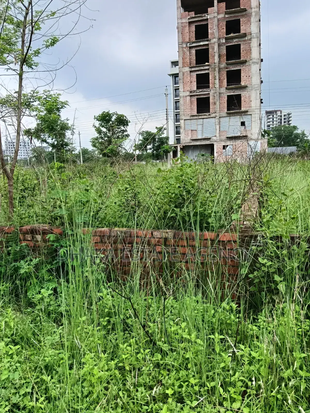 Block-N, 3+3=6 Katha, 9700 Serial Very Close 300" Feet Road in Basundhara