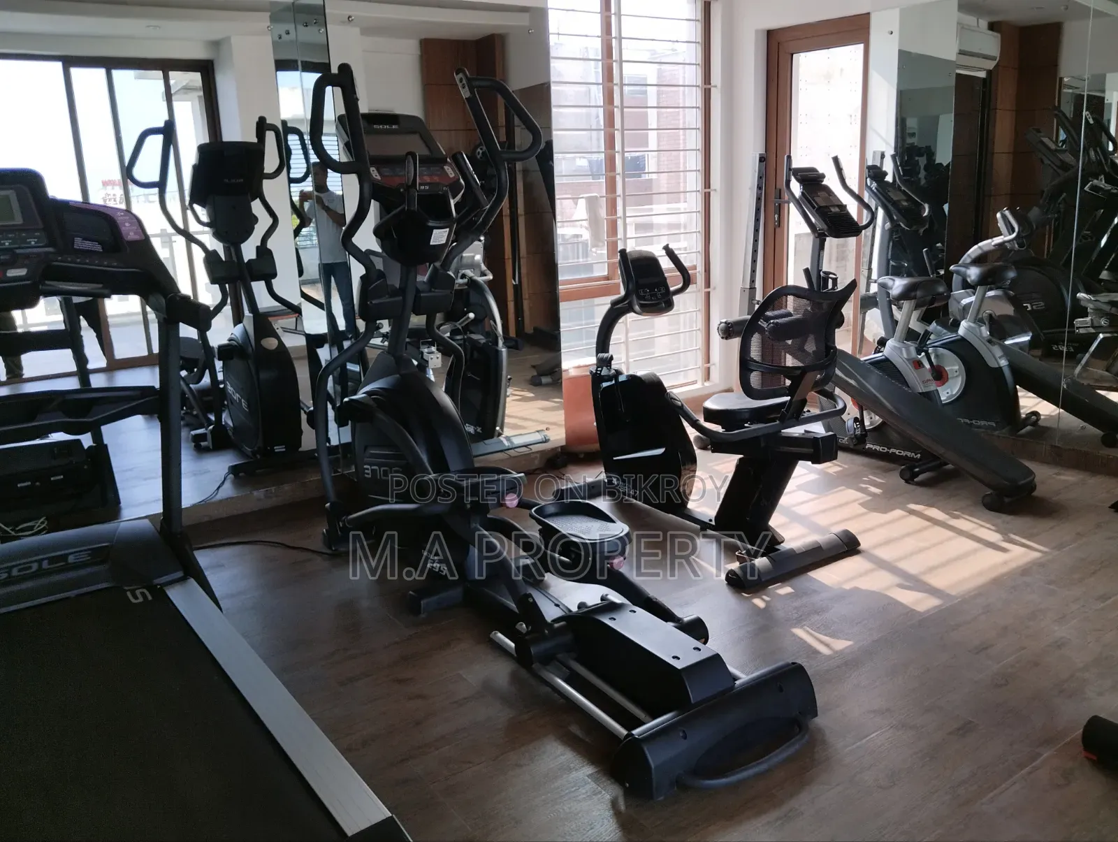 Furnished 4bdrm Apartment in Navana, Baridhara for Rent in Baridhara