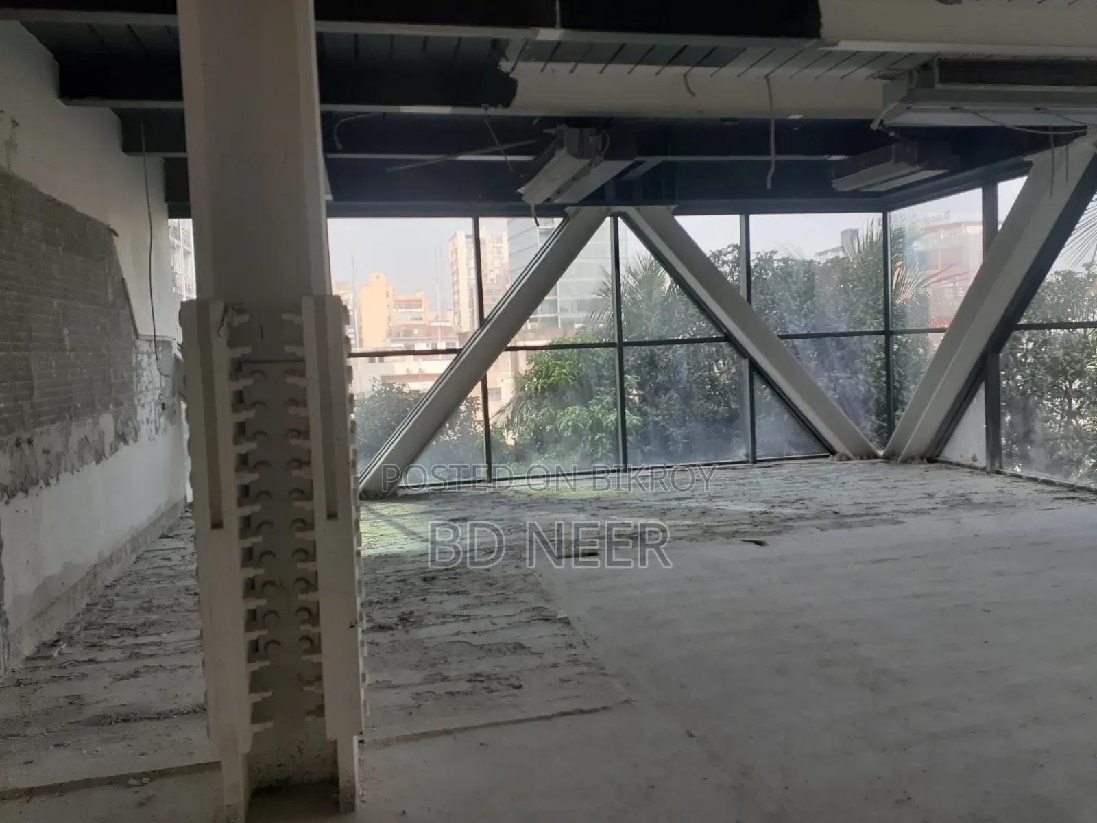 100% Commercial 5500 SQFT Open Space for Rent in Gulshan Avenue in Gulshan