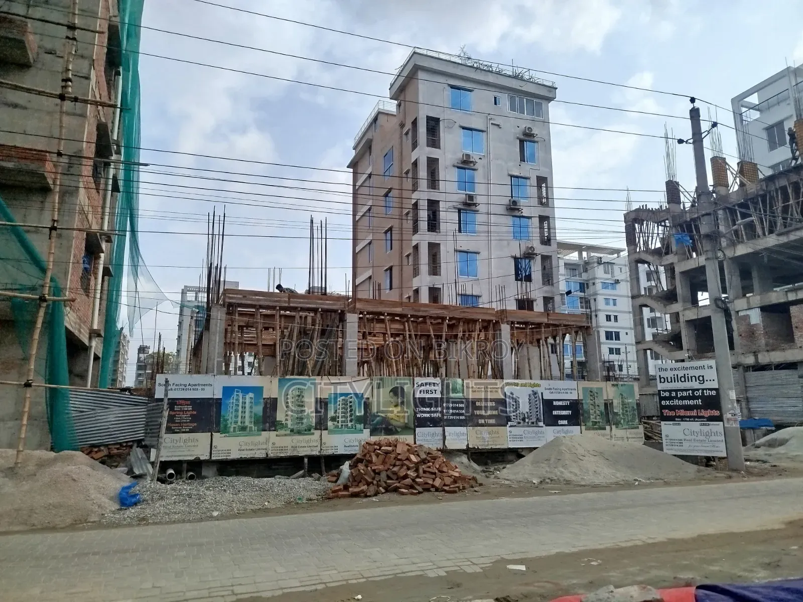 3bdrm Apartment in Citylights Real, Basundhara for Sale in Basundhara