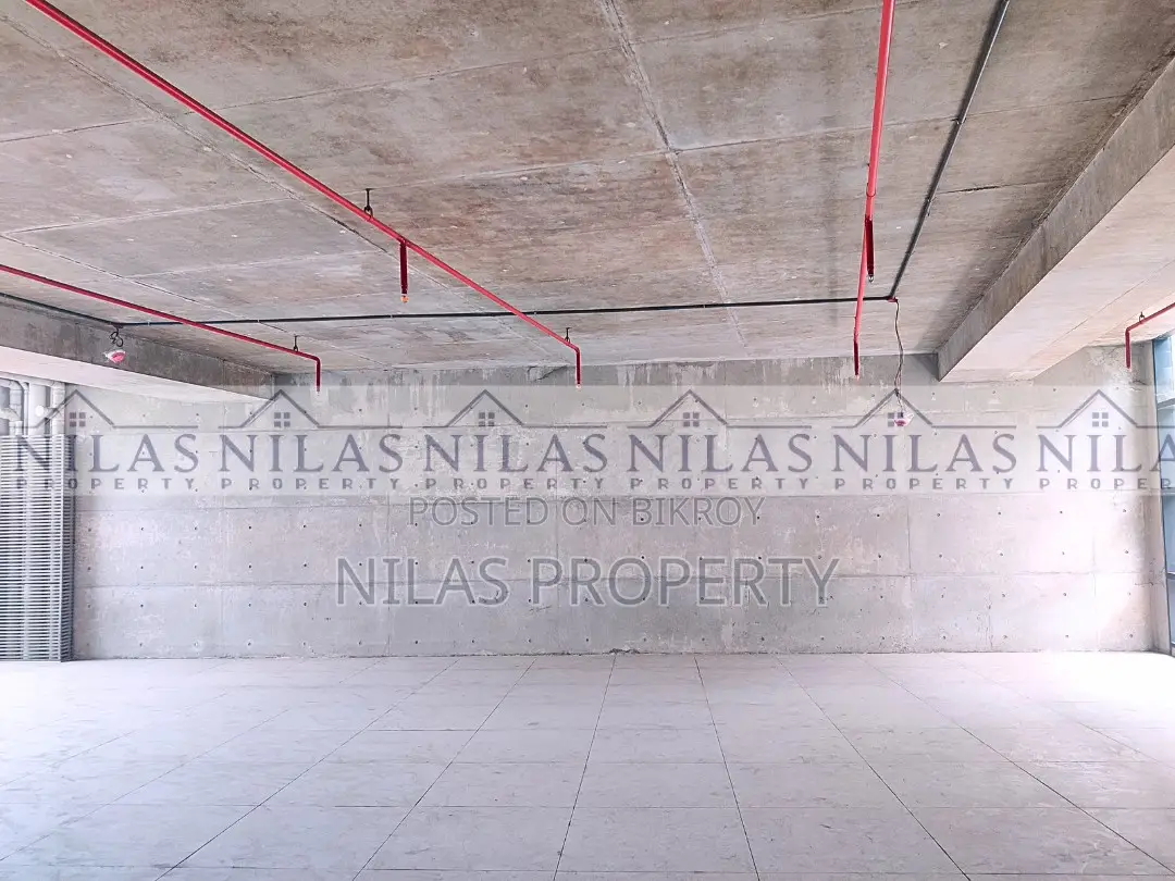 Modern 3rd Floor 3400 SFT Commercial Space Rent in Dhanmondi in Dhanmondi