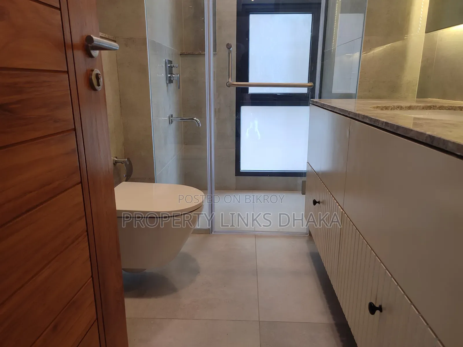 Furnished 4bdrm Apartment in Gulshan for Rent in Gulshan