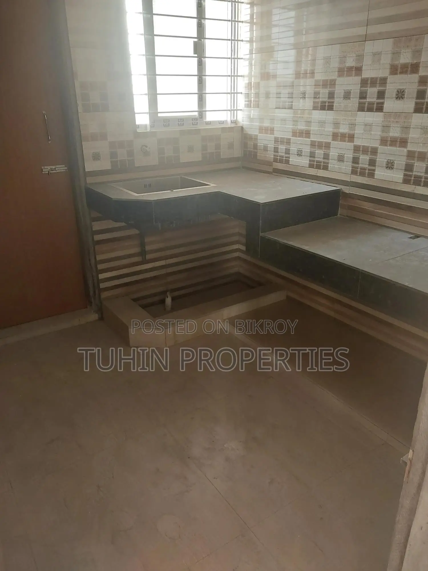 20bdrm House for Sale in Dhanmondi