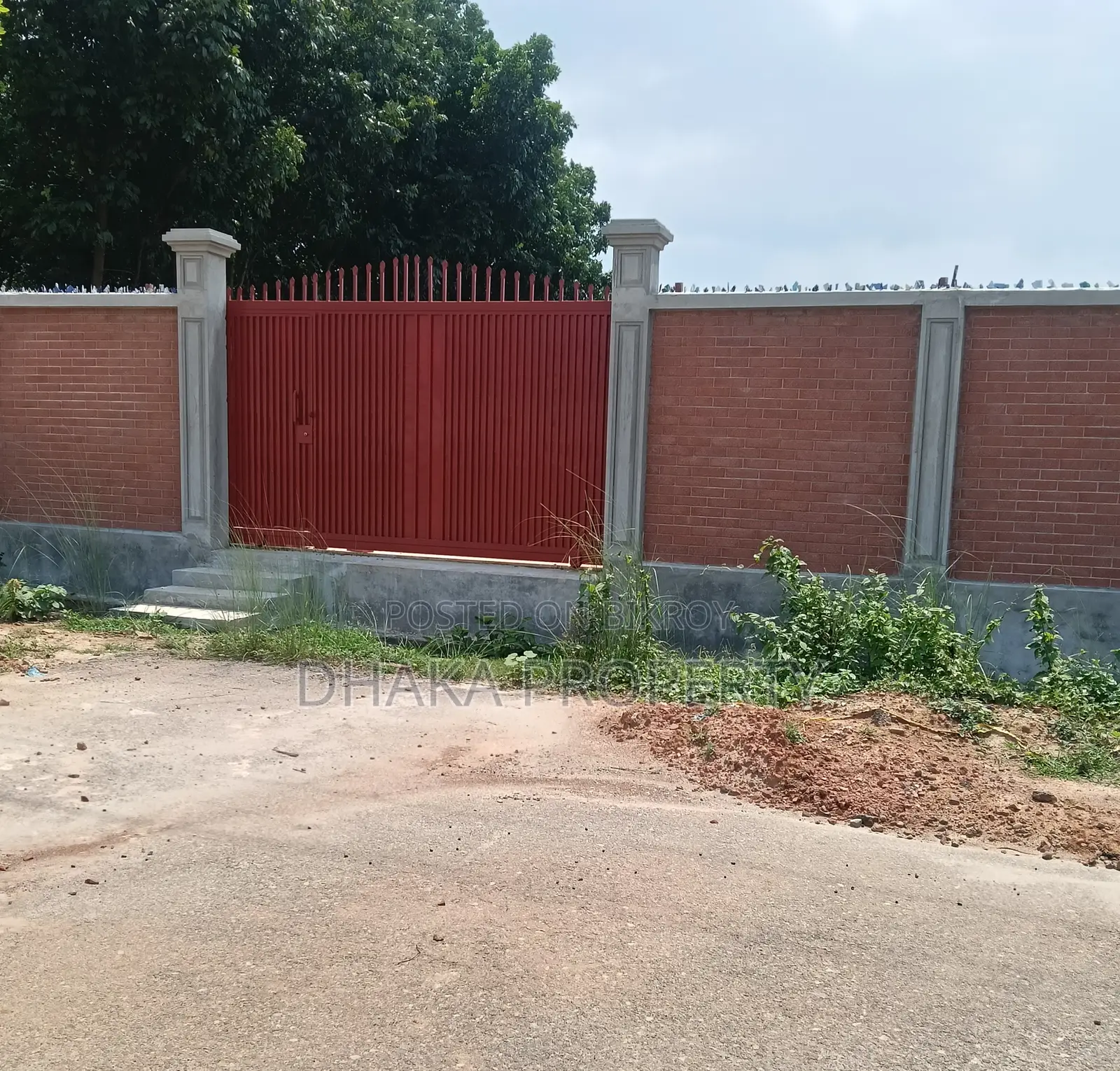 30ft Rd 5 Katha Park South at Sector-8 in Purbachal