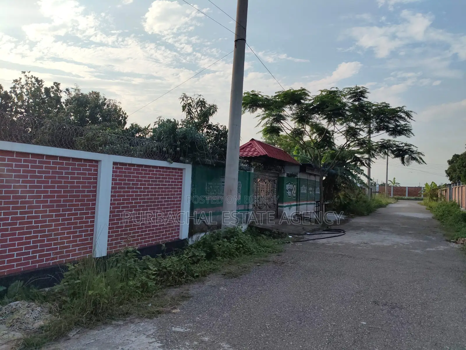 Playground Facing 7.5 Katha Plot in Sec#13 in Purbachal