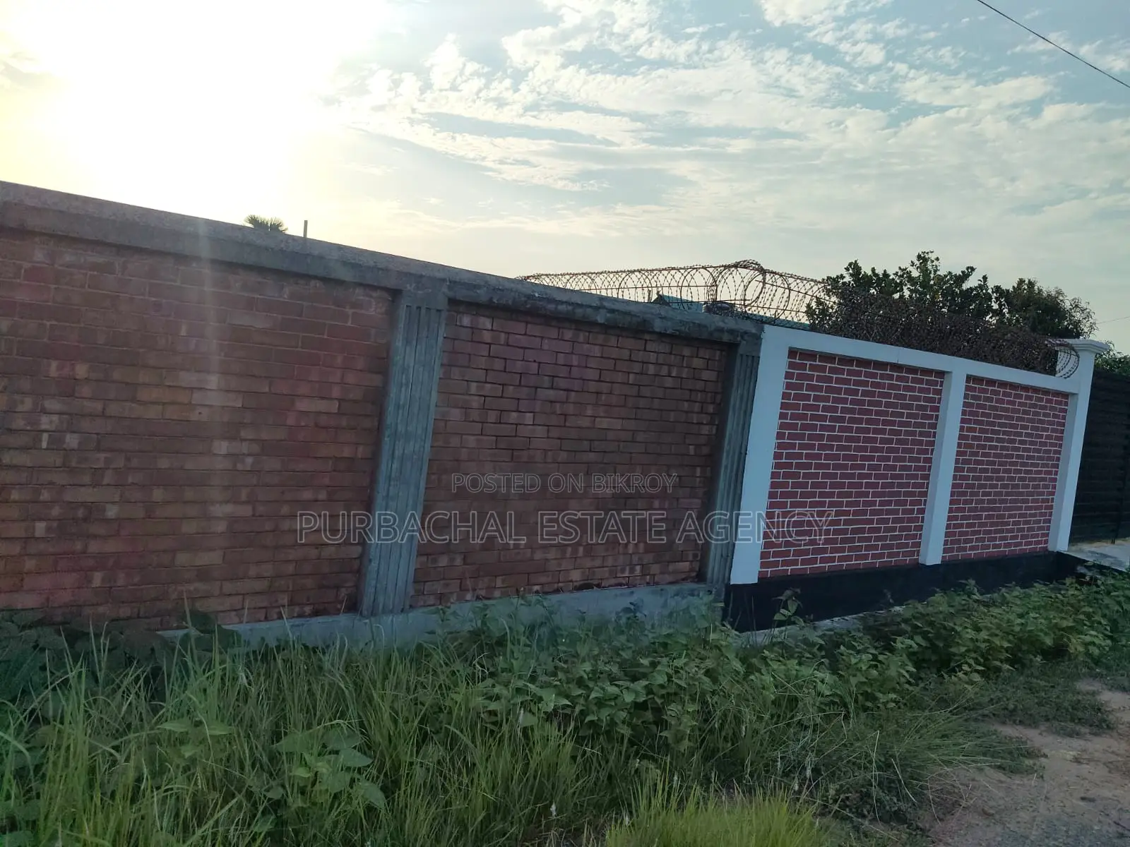 Exclusive 5 Katha South Facing Property Near 150ft – Sector 17 in Purbachal