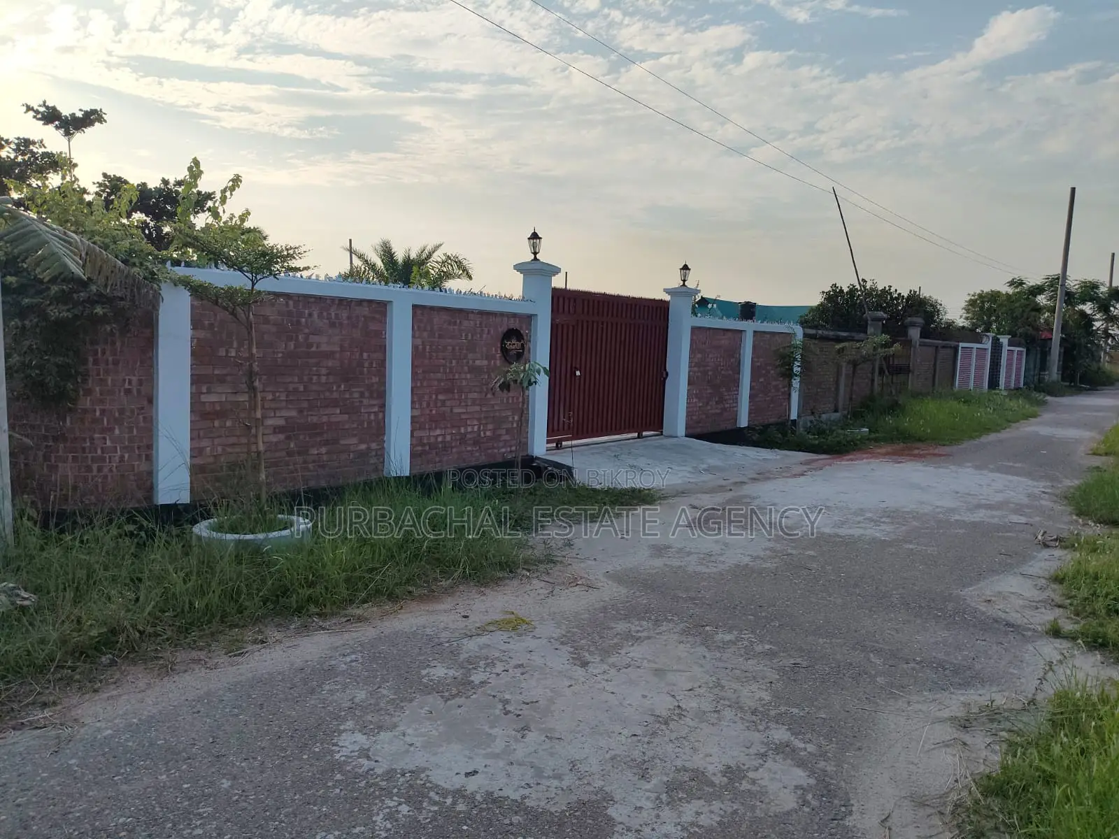 Exclusive 5 Katha South Facing Property Near 150ft – Sector 17 in Purbachal