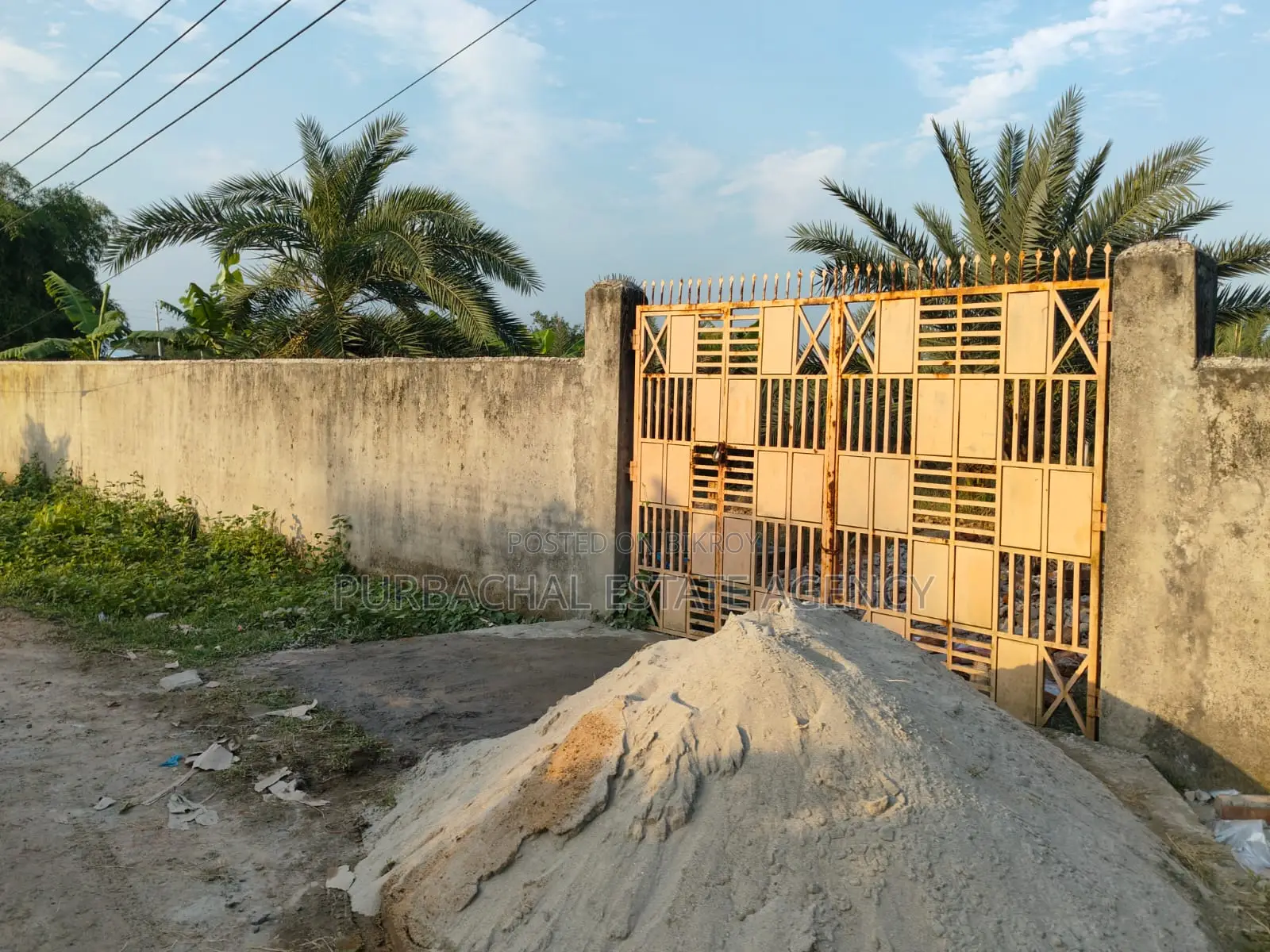 Premium East Facing 7.5 Katha Land Close to Lake, Sec#25 in Purbachal