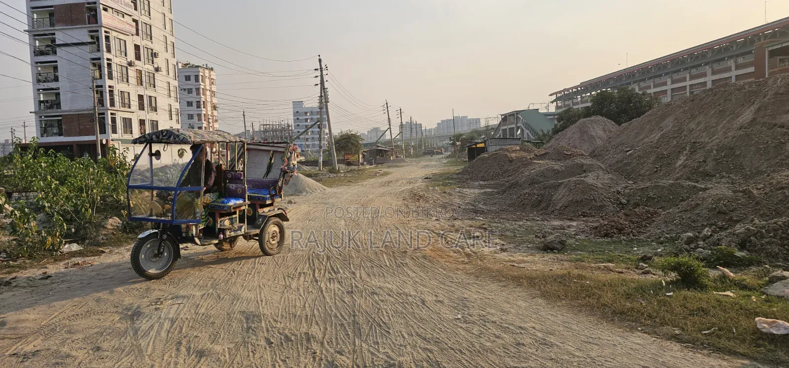 Plot for sale, south-facing, 30-foot road in Uttara