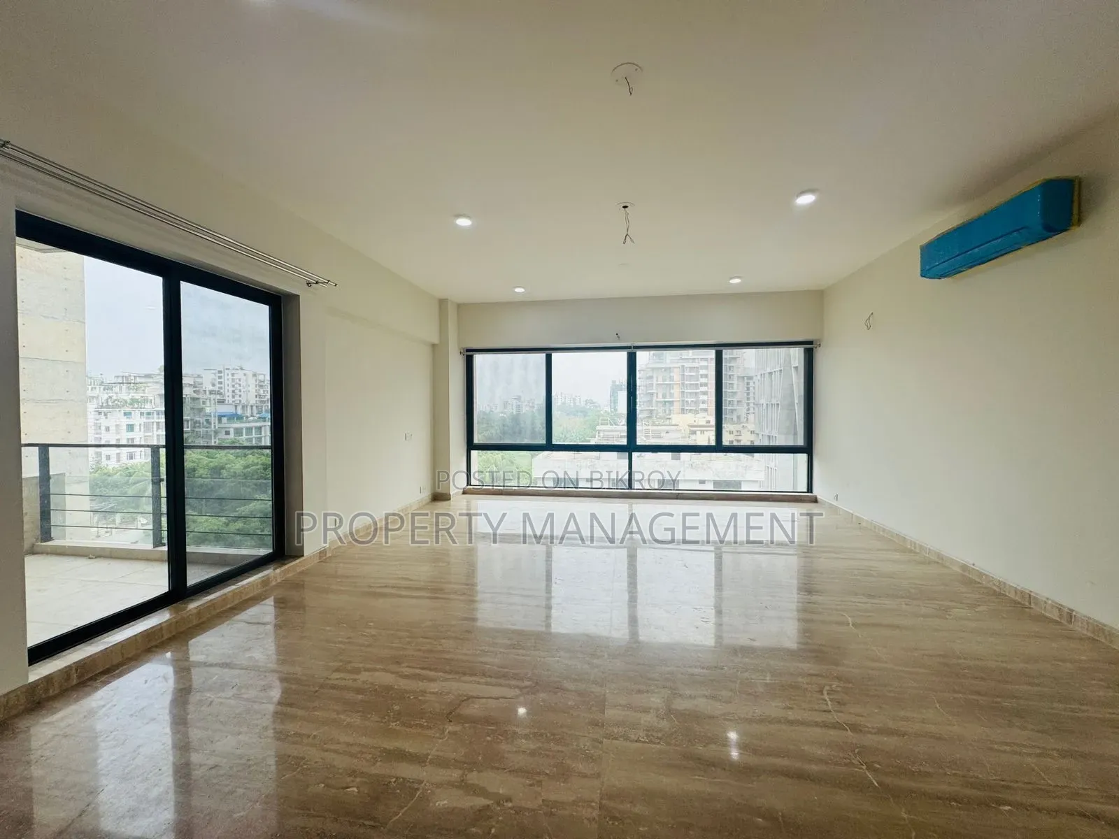Furnished 4bdrm Apartment in Simple Tree, Gulshan for Rent in Gulshan