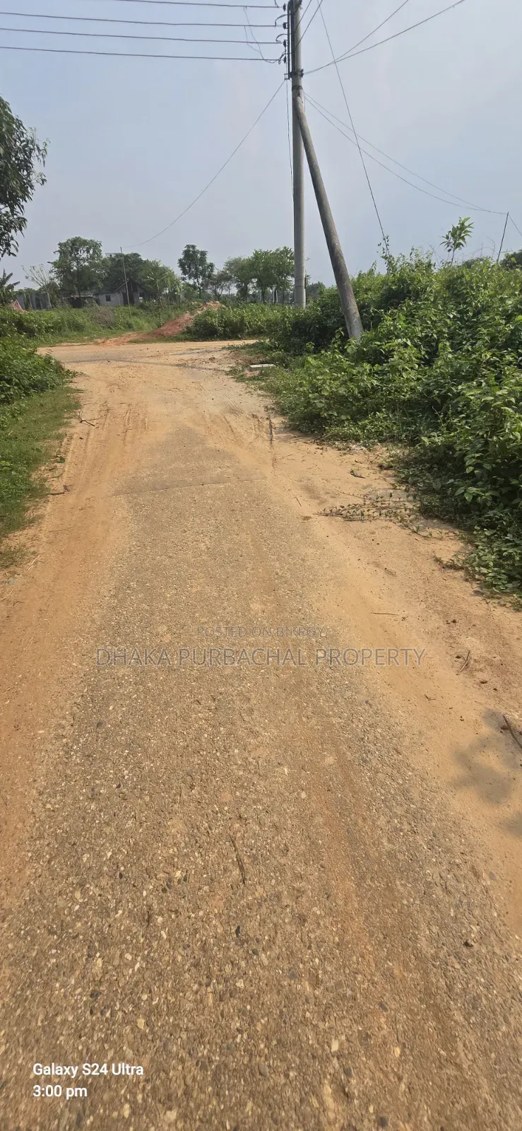 Purbachal Lake View South Facing Plot in Uttara