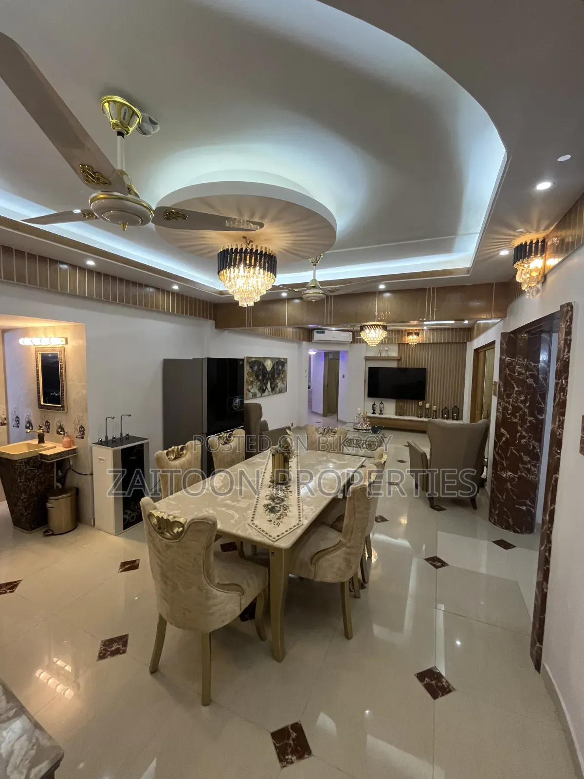 Furnished 4bdrm Apartment in Dhanmondi for Sale in Dhanmondi