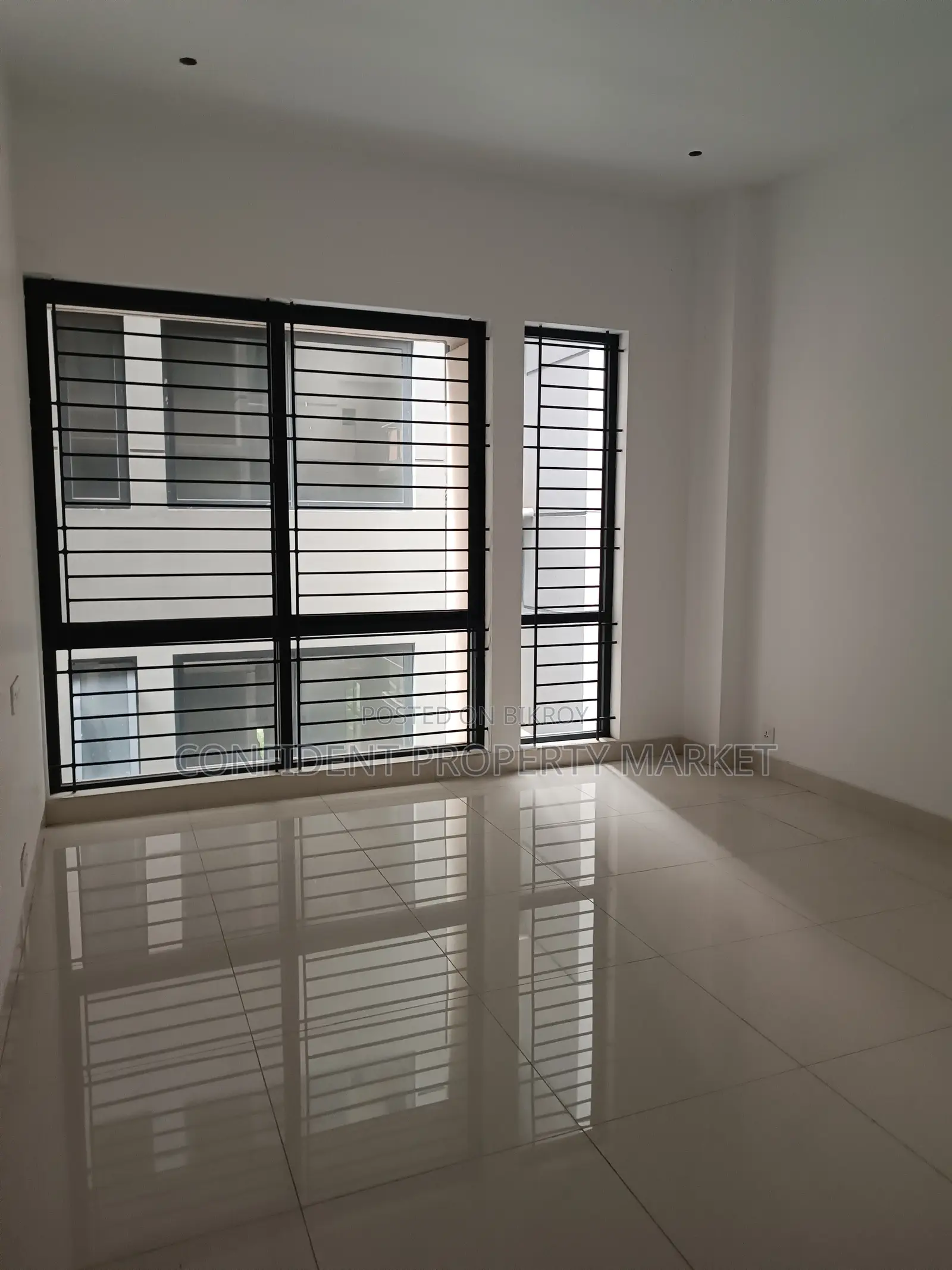 4bdrm Apartment in Baridhara for Sale in Baridhara