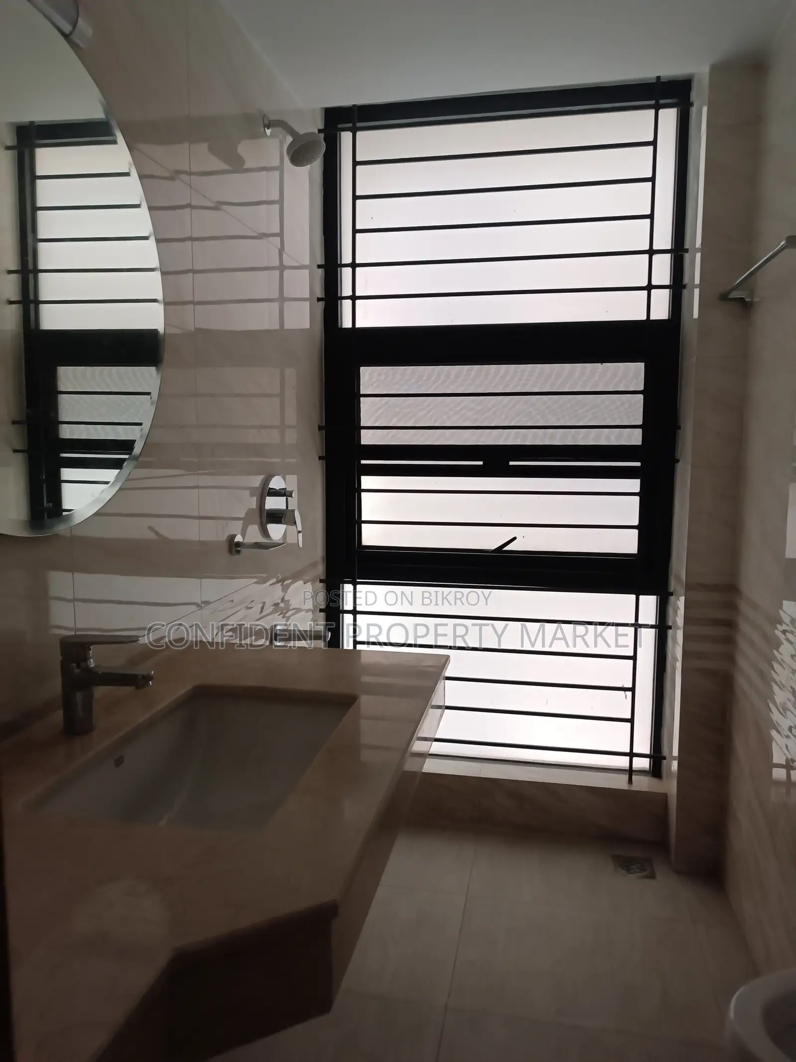 4bdrm Apartment in Baridhara for Sale in Baridhara