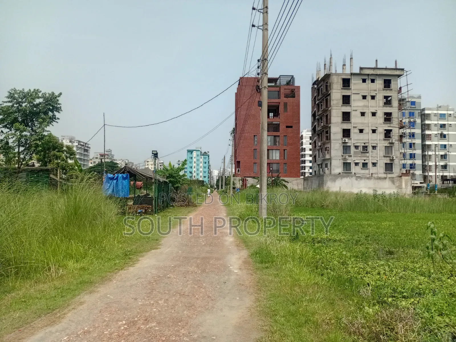 10 Katha Land Sale at Aftabnagar 3 Side Road in Aftab Nagar
