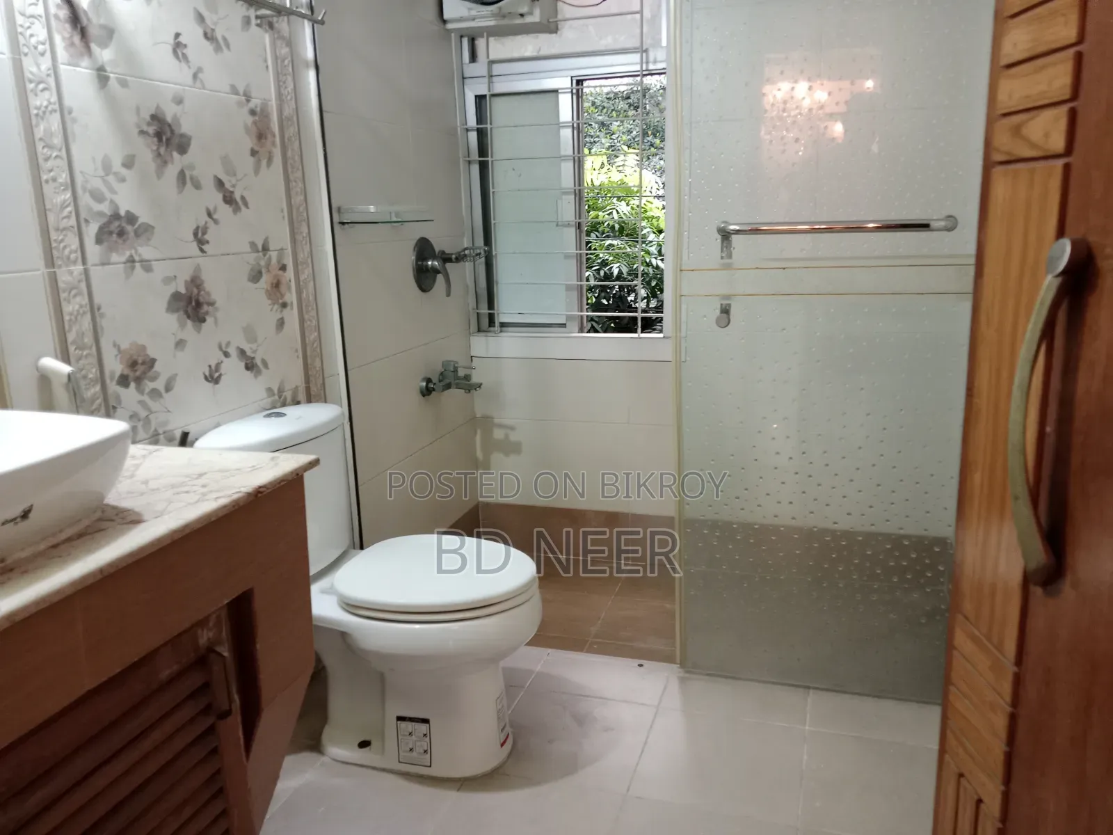 Furnished 4bdrm Apartment in Gulshan for Rent in Gulshan
