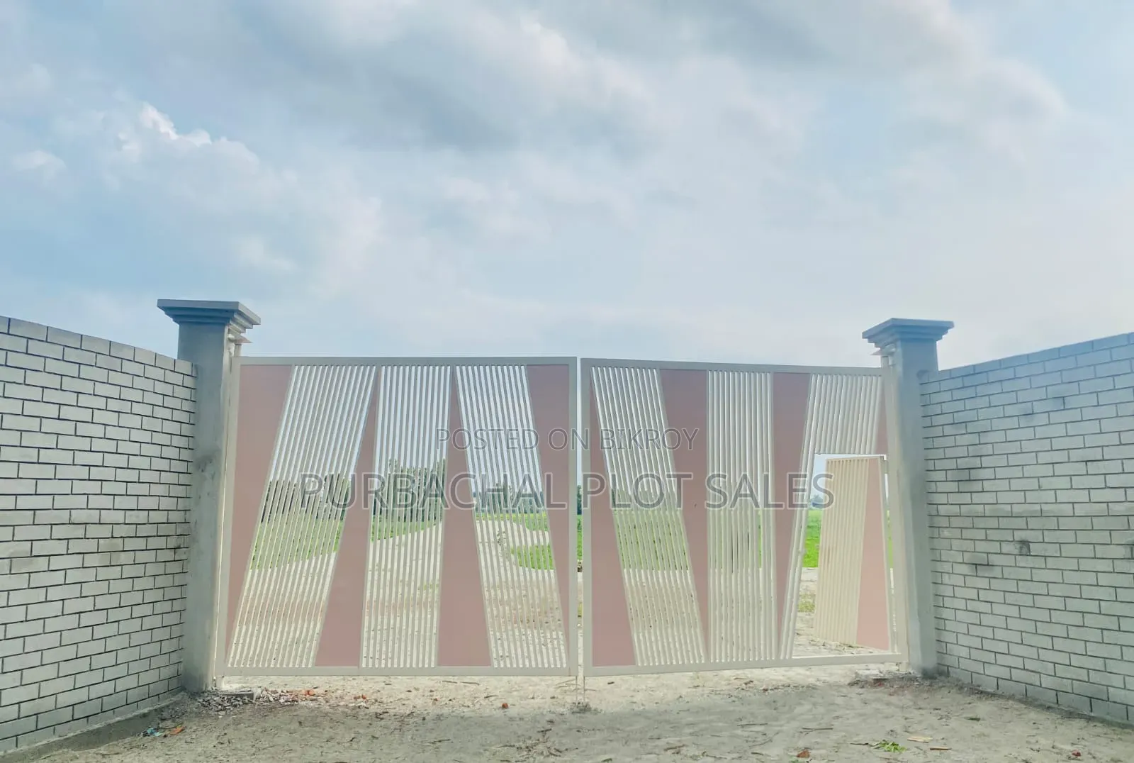 Dream Plot on a Budget: Buy Land at an Attractive Price in Birtara City. in Mawa Highway