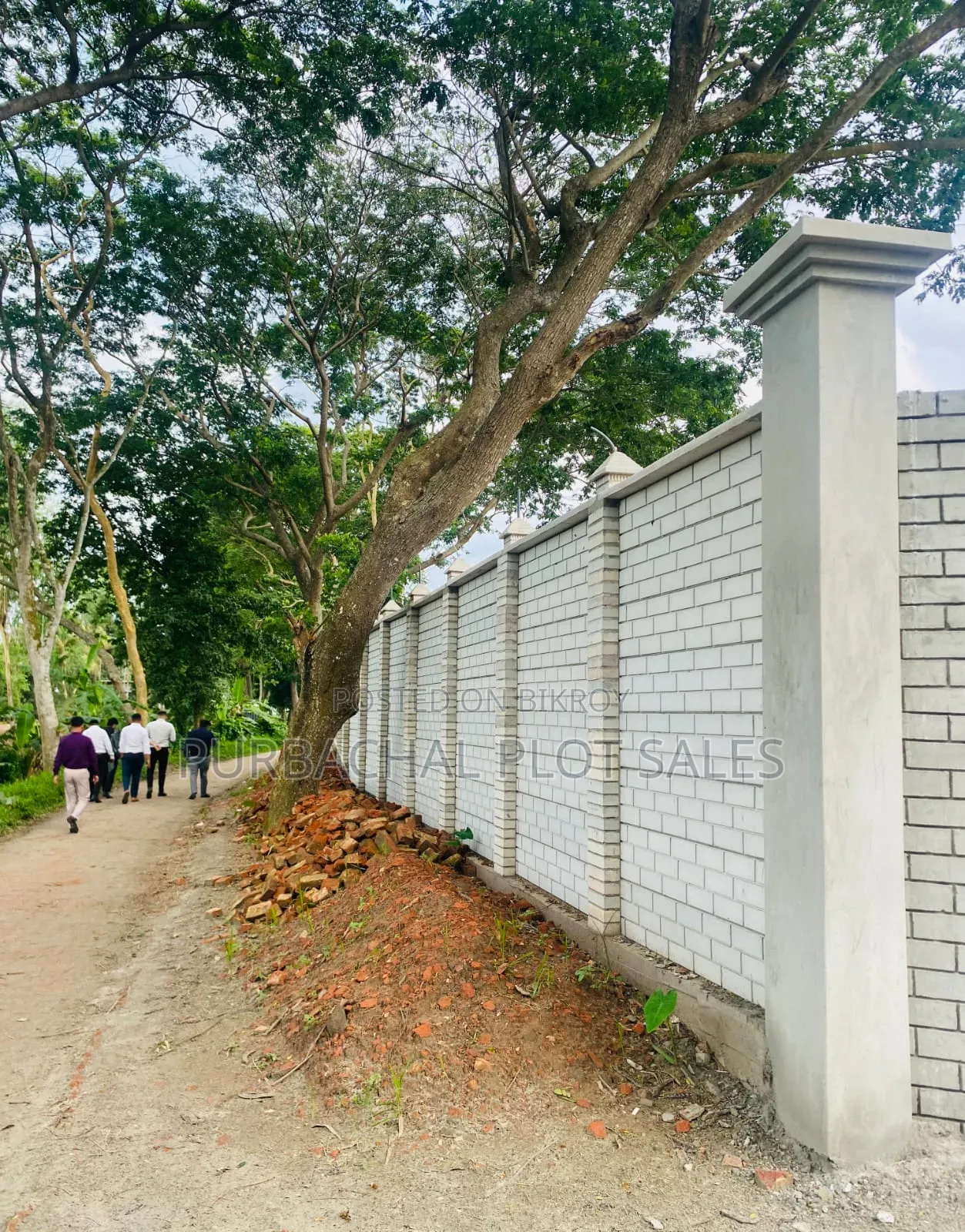 Dream Plot on a Budget: Buy Land at an Attractive Price in Birtara City. in Mawa Highway