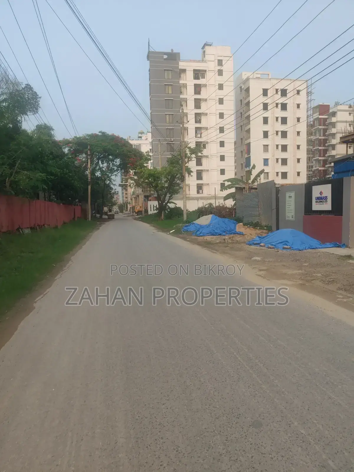 A Block 10 Kata South Face Plot Sell Bashundhara Residential Area. in Bashundhara City