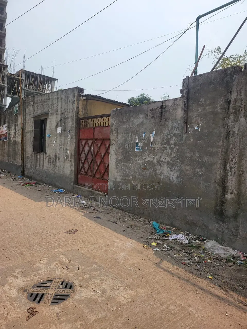 10-bedroom House in June 16, Dhanmondi for Sale in Dhanmondi