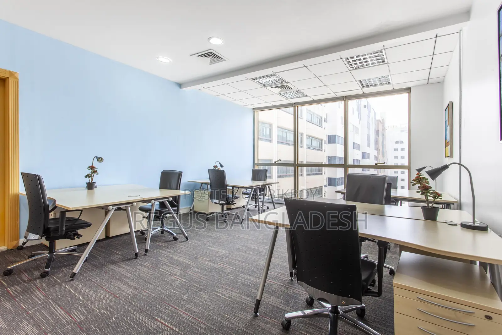 Book Office Space for Business in Regus Crystal Palace in Gulshan