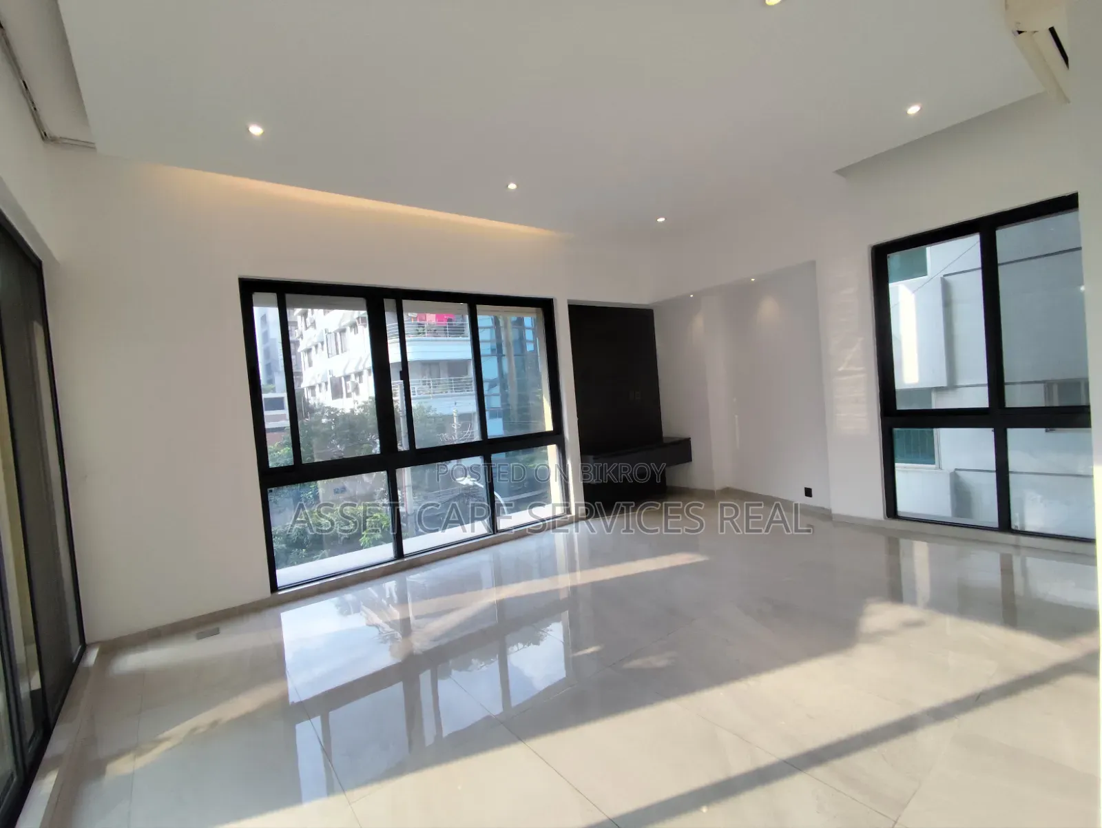 3bdrm Apartment in Ehl, Baridhara for Rent in Baridhara