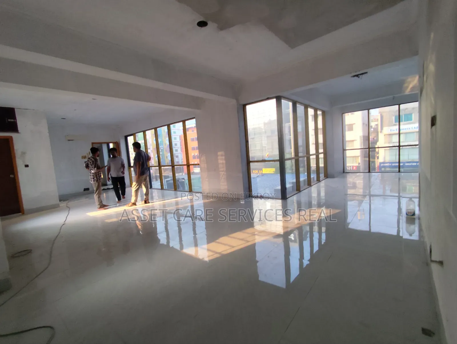 2100-SQFT Commercial Open Space Rent in Kuril in Jamuna Future Park