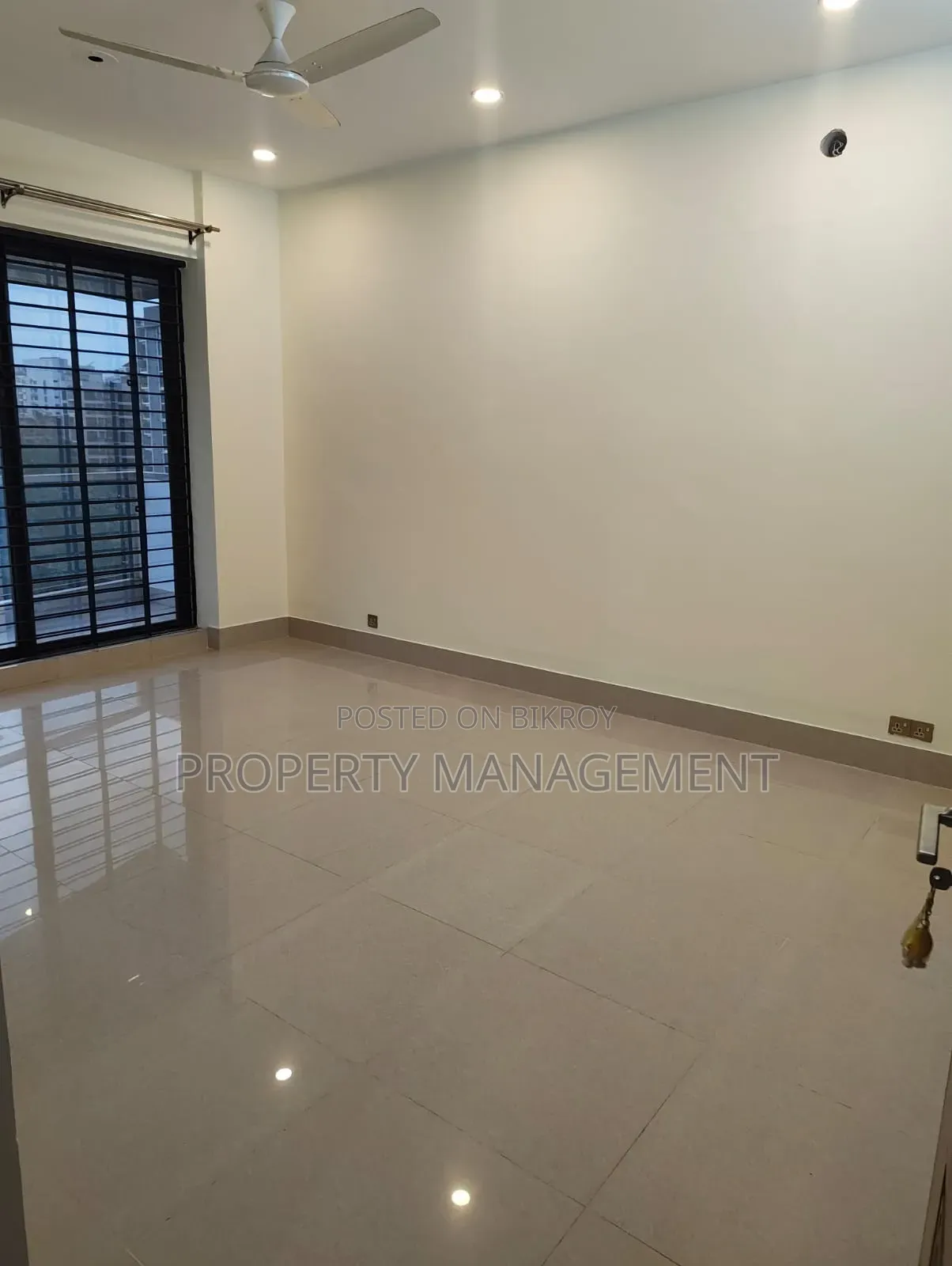 3bdrm Apartment in Advance Development, Gulshan for Rent in Gulshan