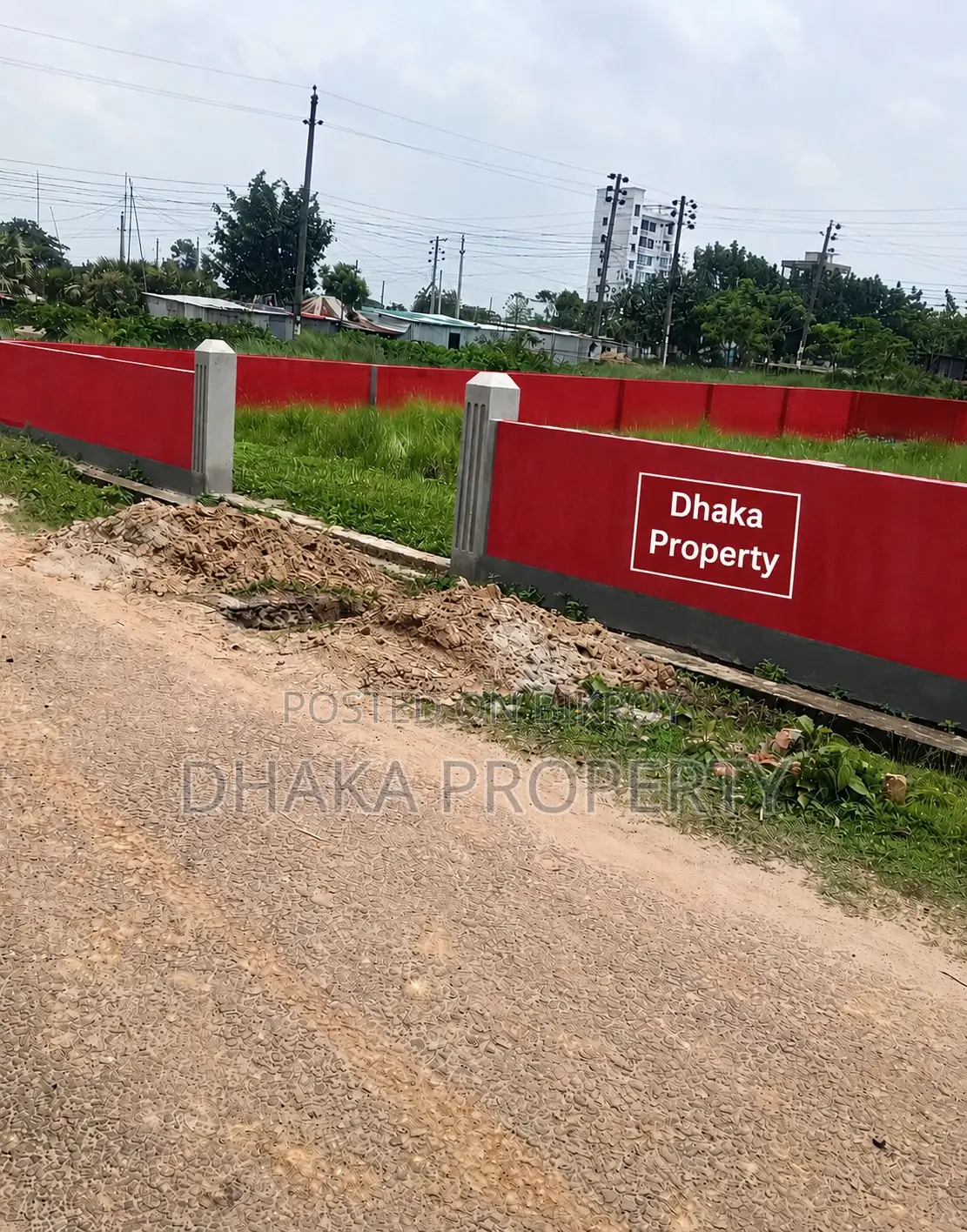 30ft Rd 5 Katha Park South Sector-16/D in Uttara