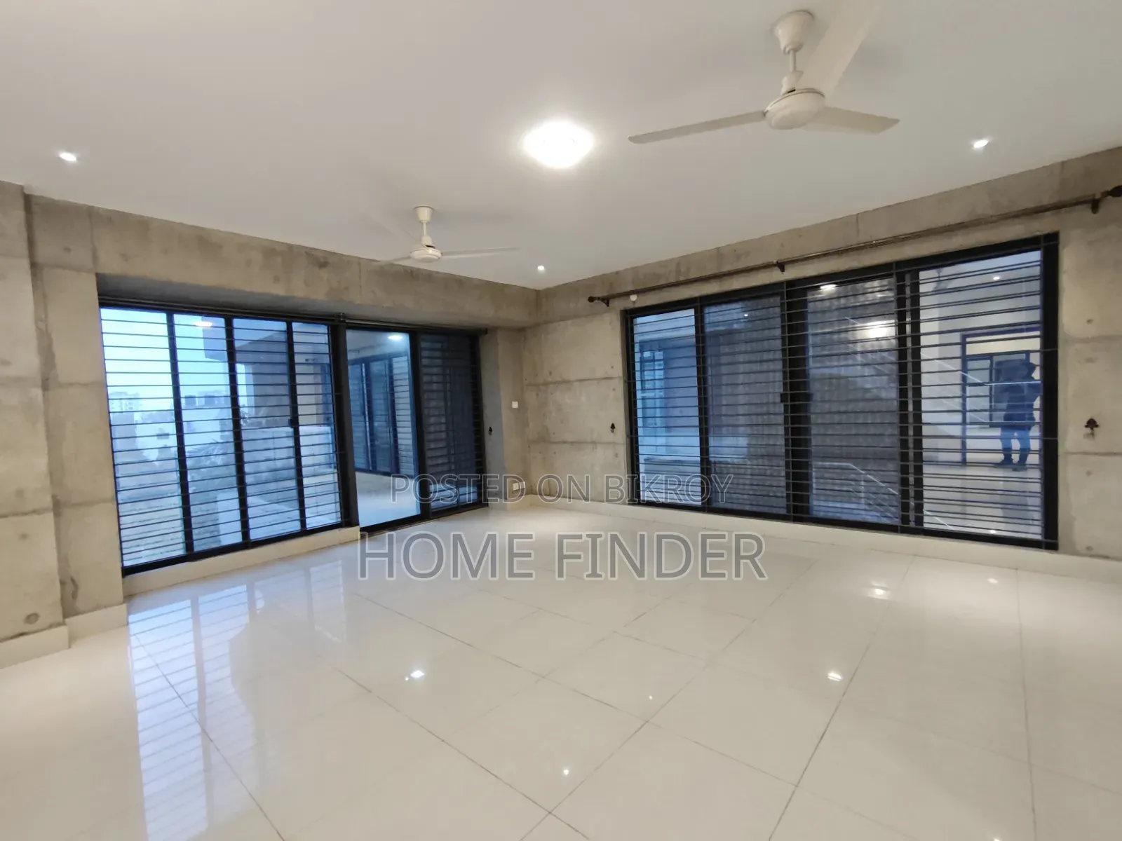 5bdrm Apartment in Gulshan for Rent in Gulshan