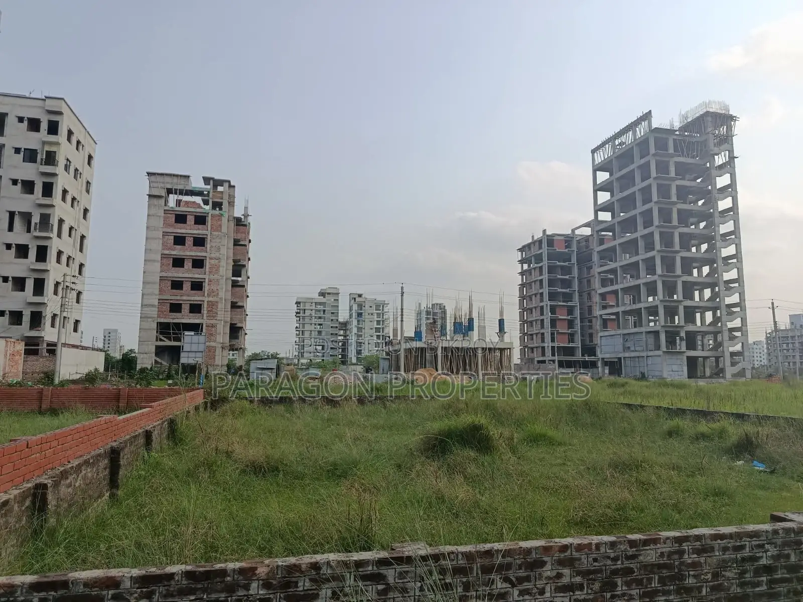 M Block South Facing 4 Katha Near 300 Ft in Basundhara