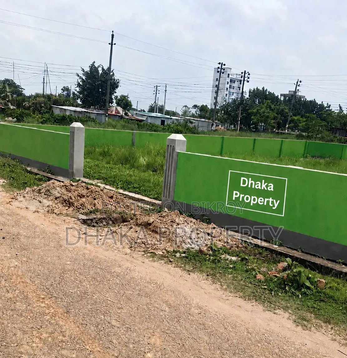 60ft Rd 3 Katha South at Sector-17/F. in Uttara