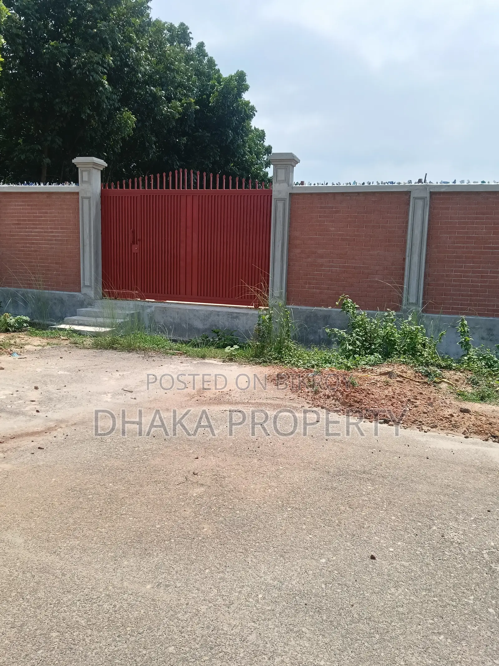 Corner Lake View 7.5 Katha South Sector-21 in Purbachal