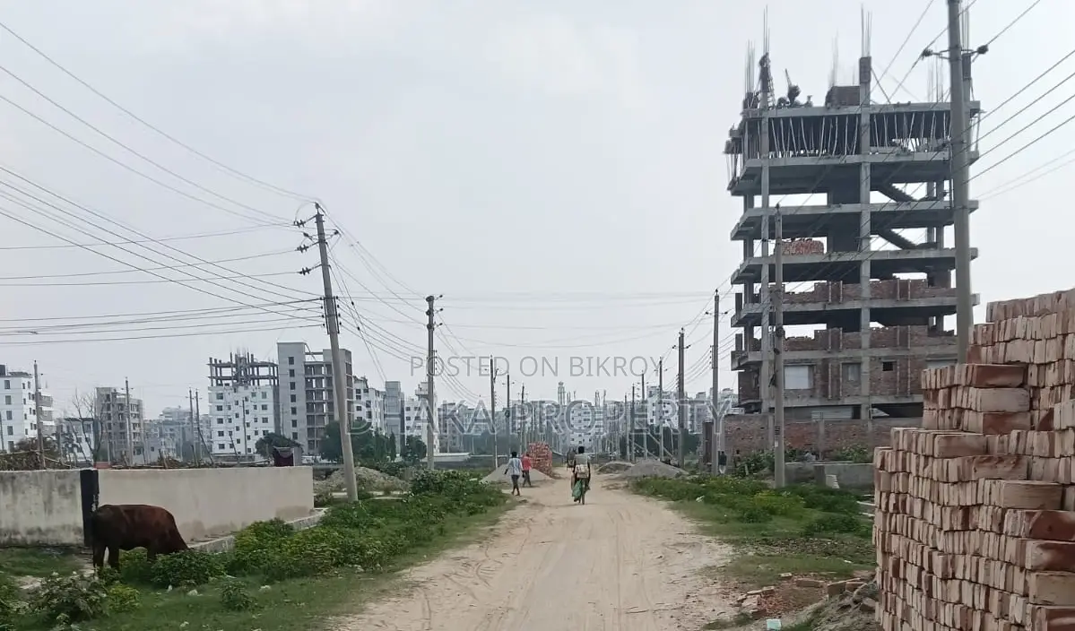 60ft Zora 6 Katha Metro Station Sec-17/I in Uttara