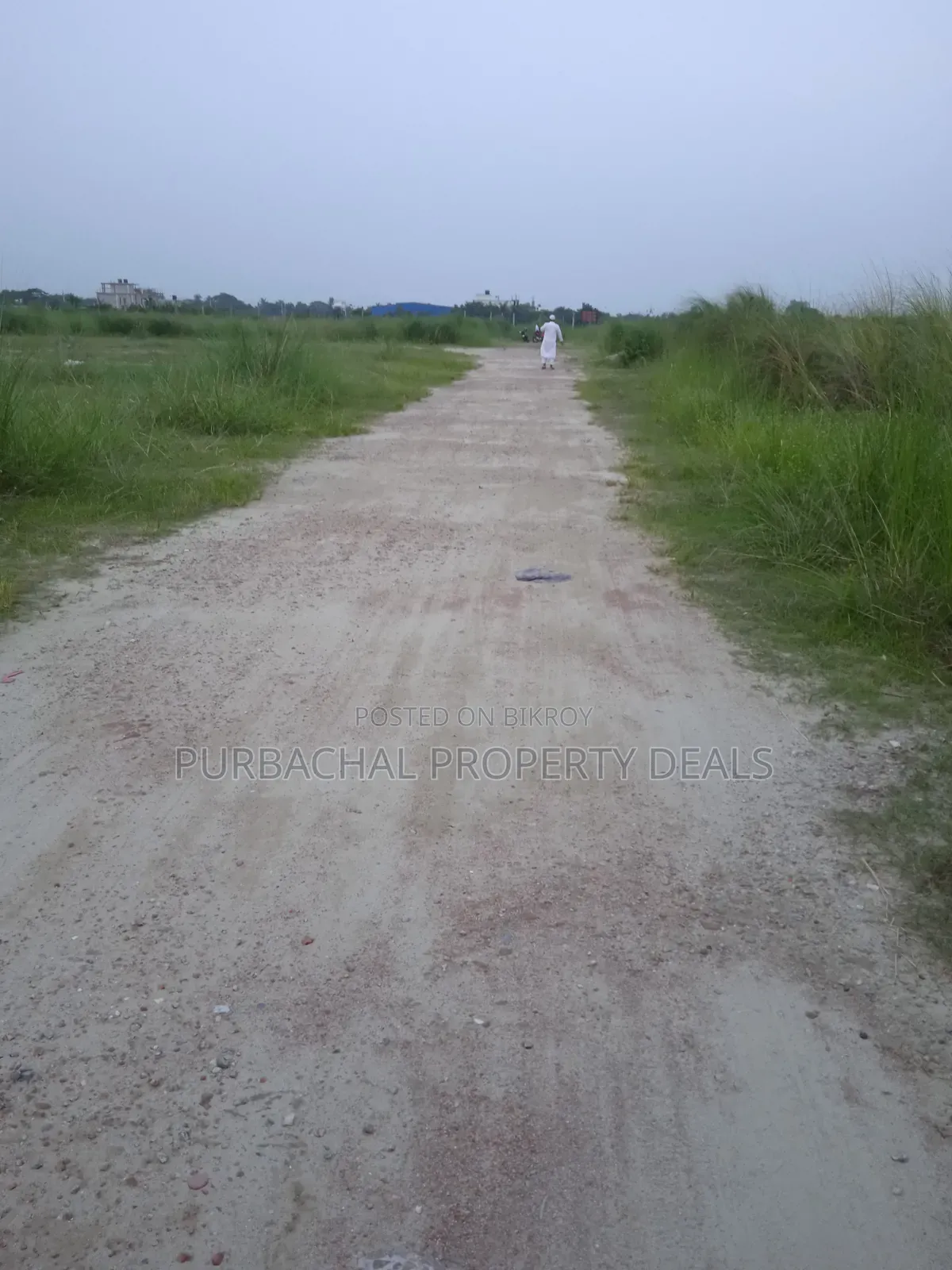 South-Facing 7.5 Katha Plot for Luxury Living in United City in Badda